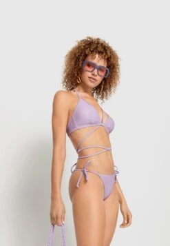 LSCN By LASCANA Bikini-Hose »Gina«, Mit Sehr Knappem Schnitt 27 LSCN By LASCANA Bikini-Hose »Gina«, Mit Sehr Knappem Schnitt -Sunseeker Bikinis Geschaft 06c852524760dc823440bd481aba506f