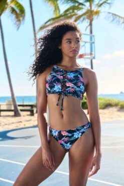 KangaROOS Bustier-Bikini-Top »Agave«, Mit Zierschnürung Vorne