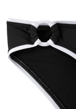 Vivance Bikini-Hose »Lorena«, Mit Kontrastfarbenem Piping Und Details 8 Vivance Bikini-Hose »Lorena«, Mit Kontrastfarbenem Piping Und Details -Sunseeker Bikinis Geschaft 6d10fe1cb530807be6701bf8b891d350