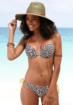 Buffalo Bikini-Hose »Kitty«, In Knapper Brasilien-Form