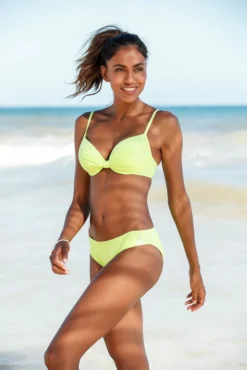 S.Oliver Bügel-Bikini-Top »Spain«, Mit Geraffter Mitte -Sunseeker Bikinis Geschaft deb2aae7d682977b6408ac39e5c7bb9b