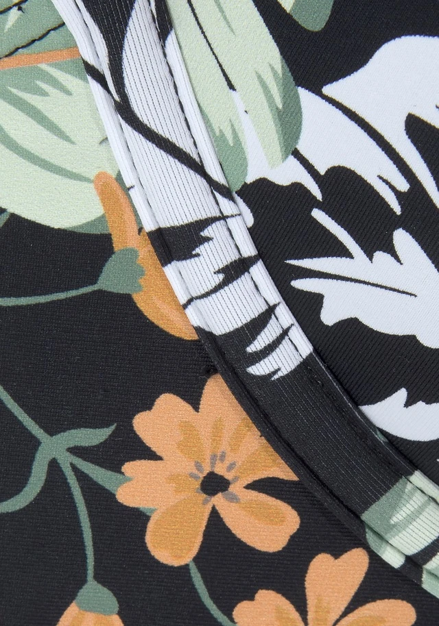 Sunseeker Bügel-Bikini-Top »Suva«, Mit Leichter Wattierung 6 Sunseeker Bügel-Bikini-Top »Suva«, Mit Leichter Wattierung – Bild 4