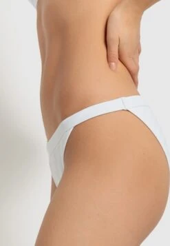 LSCN By LASCANA Bikini-Hose »Gina«, Mit Hohem Schnitt -Sunseeker Bikinis Geschaft 0848a8e1b697c865351e7646ef1a26cb