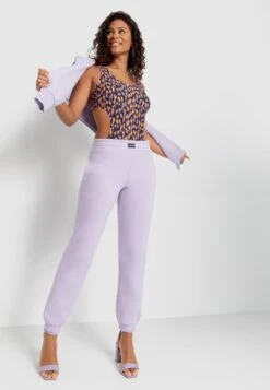 LSCN By LASCANA Badeanzug, Mit Cut-Outs An Den Seiten 11 LSCN By LASCANA Badeanzug, Mit Cut-Outs An Den Seiten -Sunseeker Bikinis Geschaft 16896973157e5a68e4a961b4c237c5f2