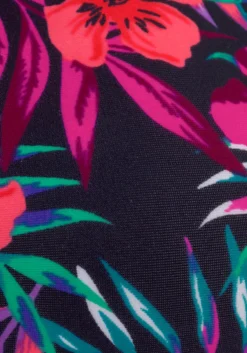 Venice Beach Bustier-Bikini-Top »Summer«, Mit Gerkreuzten Trägern 31 Venice Beach Bustier-Bikini-Top »Summer«, Mit Gerkreuzten Trägern -Sunseeker Bikinis Geschaft 461d5c23c2e08214049654957c841578