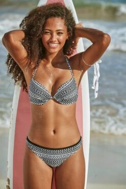 Venice Beach Push-Up-Bikini-Top »Ethno«, Mit Wattierten Cups 12 Venice Beach Push-Up-Bikini-Top »Ethno«, Mit Wattierten Cups -Sunseeker Bikinis Geschaft 4c1281c8c677c4566eeca02dbf647174