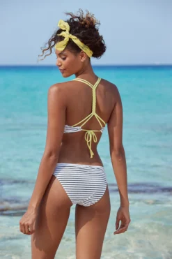 Venice Beach Push-Up-Bikini-Top »Camie«, Im Rücken Zu Binden 13 Venice Beach Push-Up-Bikini-Top »Camie«, Im Rücken Zu Binden -Sunseeker Bikinis Geschaft 6a87e0b8bac79d424b3cdb6363d17b83