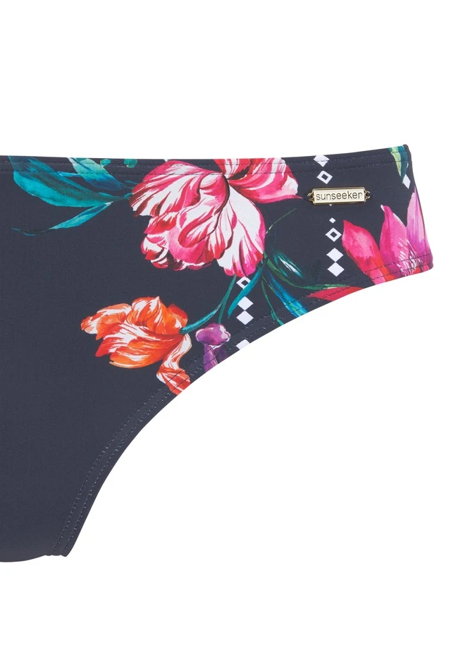 Sunseeker Bikini-Hose »Modern«, Mit Blumendruck 5 Sunseeker Bikini-Hose »Modern«, Mit Blumendruck – Bild 3