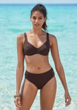 Vivance Bügel-Bikini, Mit Goldfarbenen Zierknöpfen 24 Vivance Bügel-Bikini, Mit Goldfarbenen Zierknöpfen -Sunseeker Bikinis Geschaft 8598b9b91c1bd2885dbdd94d92613347