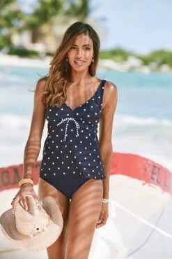 S.Oliver Bügel-Tankini-Top »Audrey«, Im Punkte Und Streifen Mix 26 S.Oliver Bügel-Tankini-Top »Audrey«, Im Punkte Und Streifen Mix -Sunseeker Bikinis Geschaft 8f17b27358cfe987a35fbd65a0d266be
