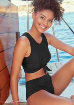 Venice Beach Highwaist-Bikini-Hose »Planet«, In Angesagter Schnittform -Sunseeker Bikinis Geschaft 911c79365c64d8d2b394a4610cb54560