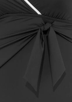 Vivance Badeanzug »Lorena«, Mit Shaping-Effekt Und Kontrastfarbenem Piping 10 Vivance Badeanzug »Lorena«, Mit Shaping-Effekt Und Kontrastfarbenem Piping -Sunseeker Bikinis Geschaft b5825eecf19f93cb41ee6df475a182ed