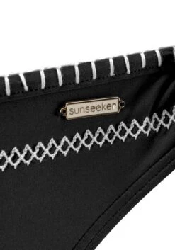 Sunseeker Bikini-Hose »Dainty«, Mit Häkelkante Und Seitlichen Bindebändern 19 Sunseeker Bikini-Hose »Dainty«, Mit Häkelkante Und Seitlichen Bindebändern -Sunseeker Bikinis Geschaft c9bbf27adbc3bbb4c159e53230fcc6e0