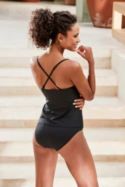 S.Oliver Tankini-Top »Rome«, In Verschiedenen Unifarben -Sunseeker Bikinis Geschaft df61844549bb8ef098ff8d5c72f1b3f3